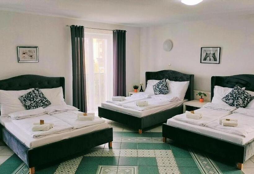 اتاق خانوادگی, Great Polonia Ustka