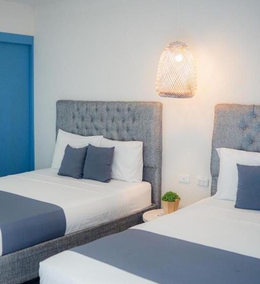 Семейный Номер, Adaz Mediterráneo