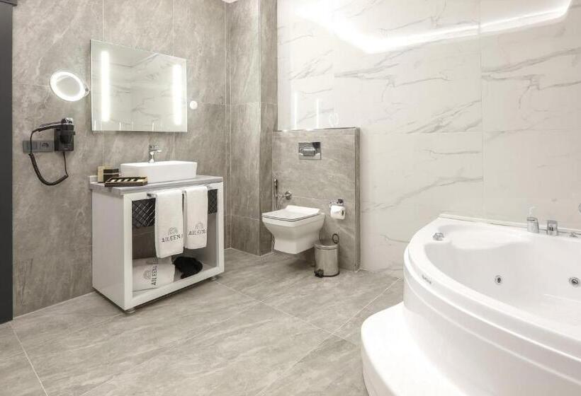 جناح, Aileena Hotel & Villas