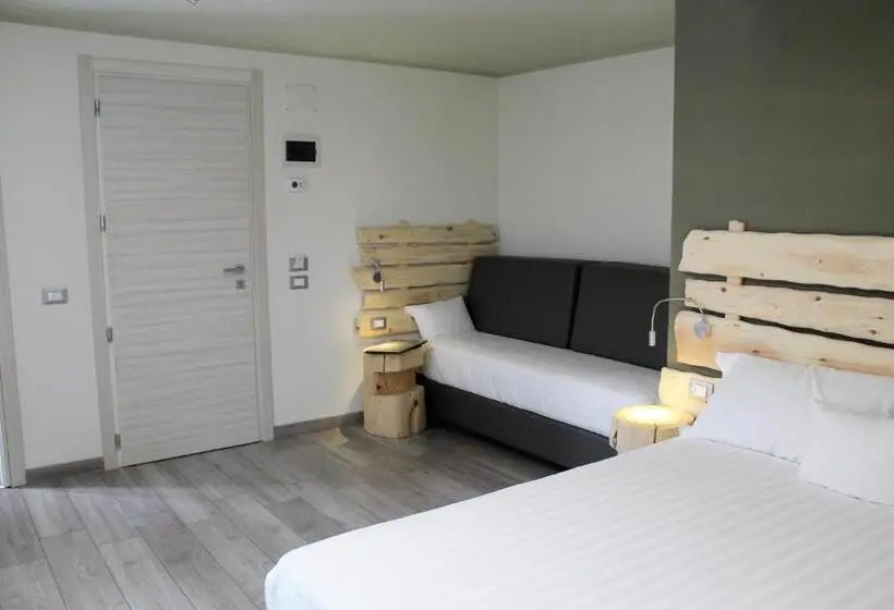 デラックストリプルルーム, Chalet Margoni