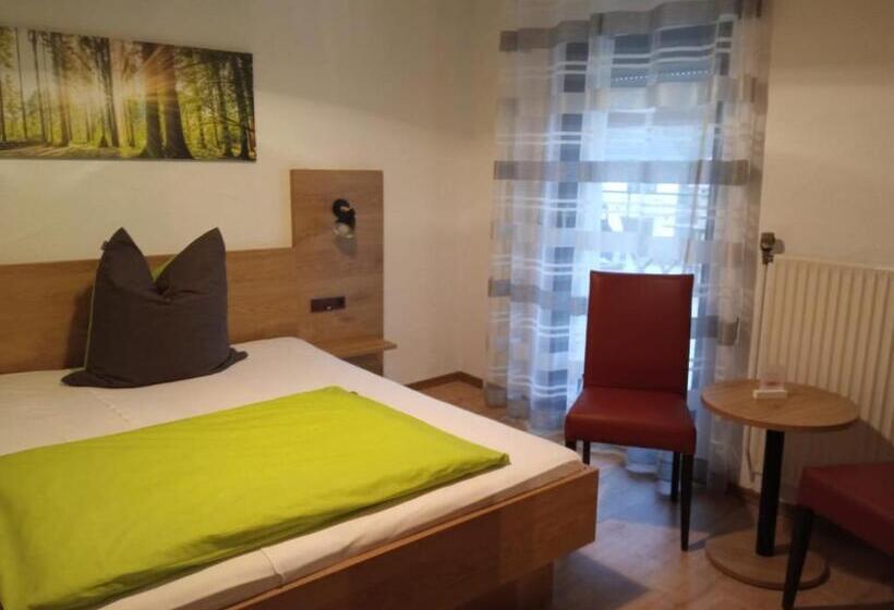 스탠다드 룸, Gasthof Zum Löwen