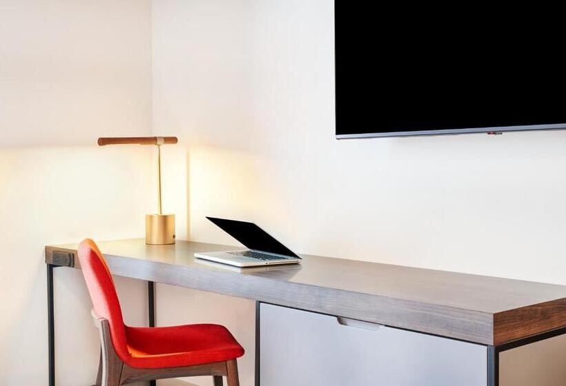 חדר סטנדרט עם מיטת קינג, Hyatt Centric Downtown Denver