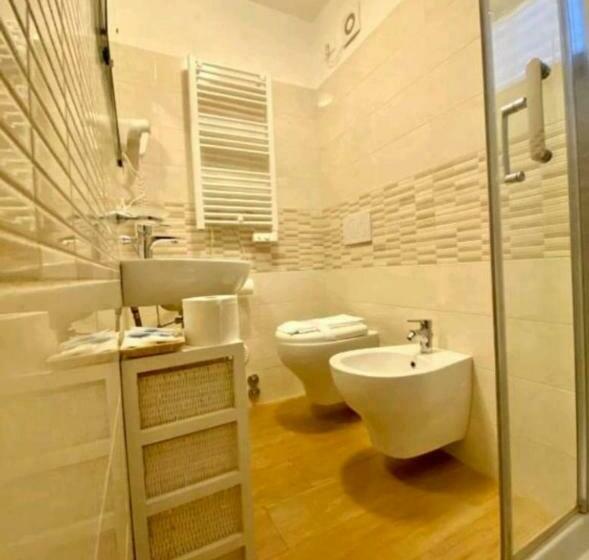 带阳台的豪华间, Lisà