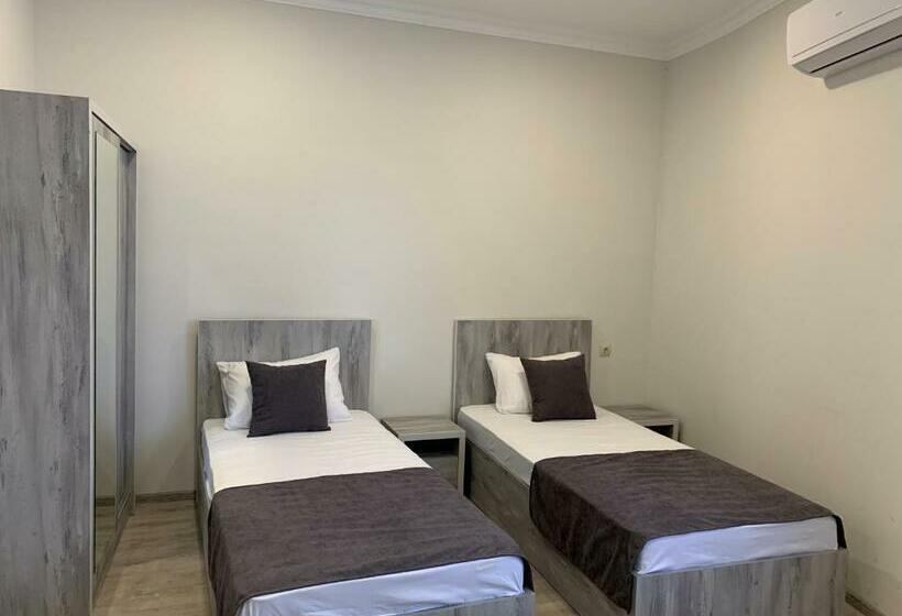 스탠다드 룸, Menua