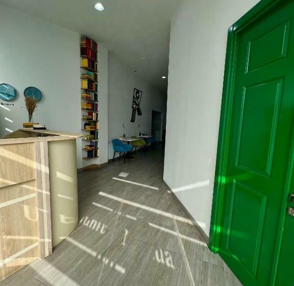 스탠다드 룸, Menua