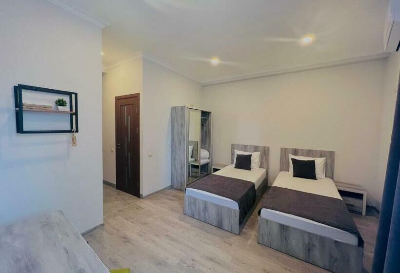 스탠다드 룸, Menua