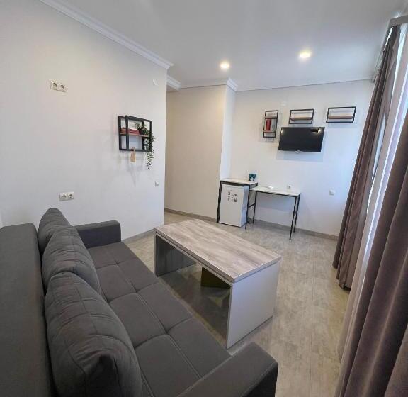 발코니가 있는 스위트, Menua