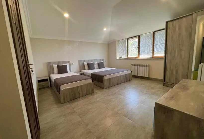 اتاق استاندارد سه نفره, Menua By Horizon Hotels, Yerevan