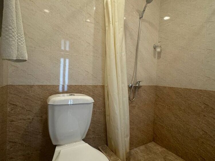 디럭스 룸, Menua