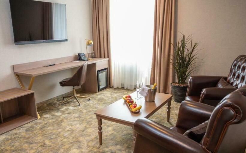 سوئیت پرزیدنت, Terme 36.6