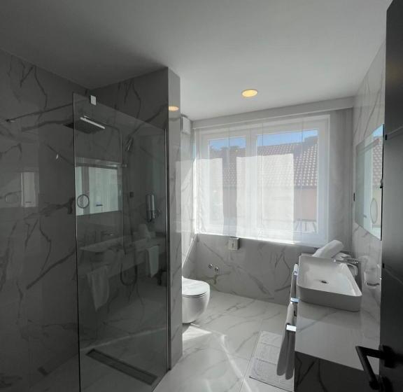 اتاق سوپریور, Terme 36.6