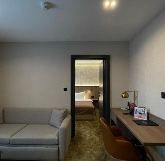 سوییت جونیور, Terme 36.6