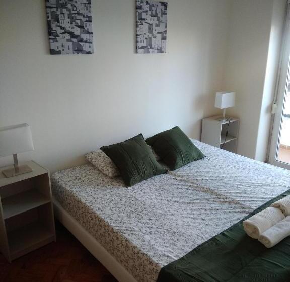 آپارتمان لوکس 2 خوابه, Oriente Dna Studios V