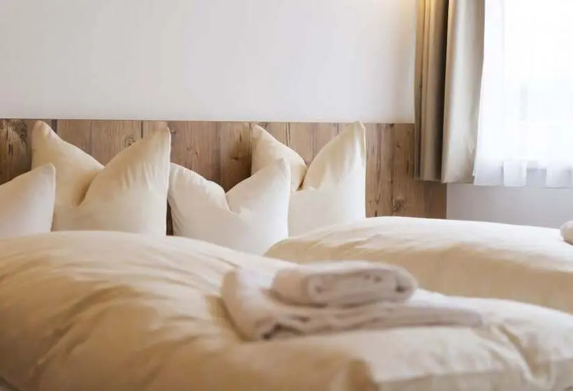 اتاق استاندارد, Gabl By Alpeffect Hotels