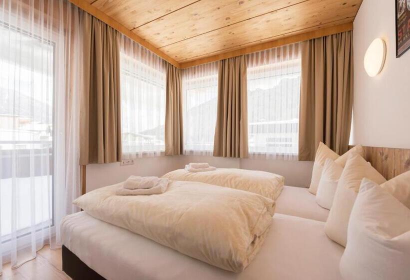 Четырехместный Номер Superior, Gabl By Alpeffect Hotels