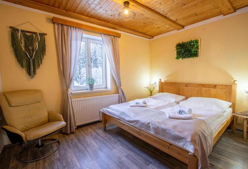 Номер Стандарт, Penzion Sofinata & Pizzeria špindlerův Mlýn