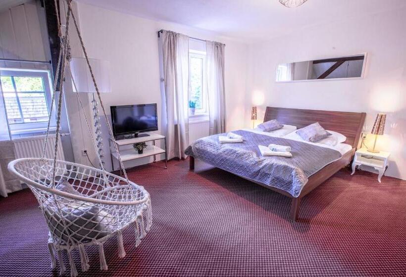 ファミリールーム, Penzion Sofinata & Pizzeria špindlerův Mlýn