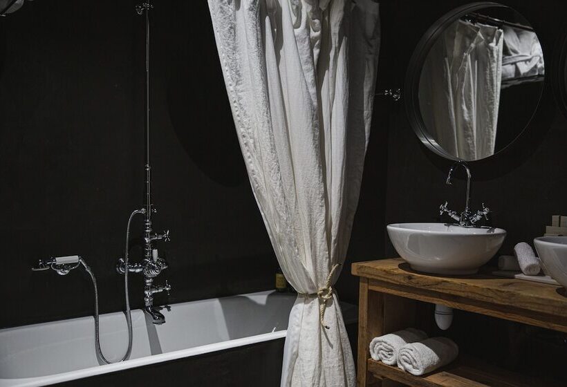 Апартаменты Deluxe 1 Спальня, Suites The Marcel