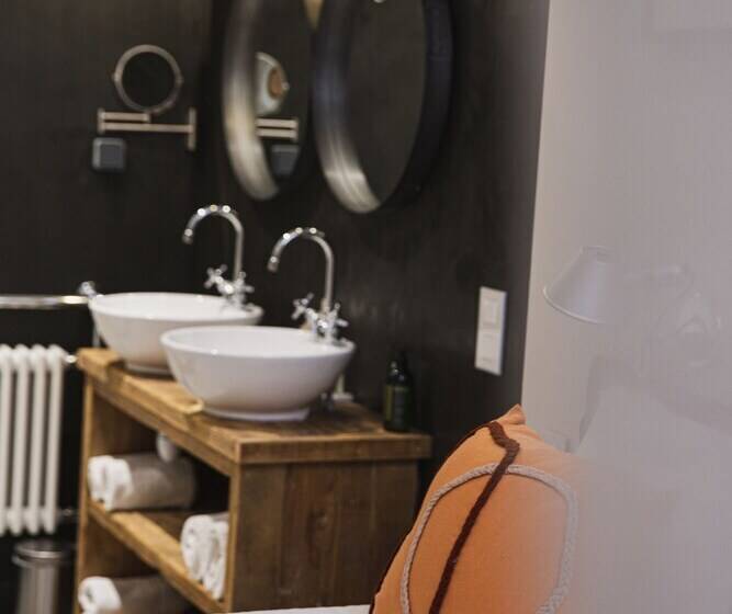 Апартаменты Deluxe 1 Спальня, Suites The Marcel