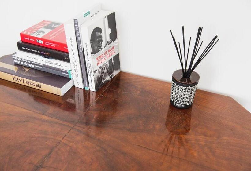 Люкс, Suites The Marcel