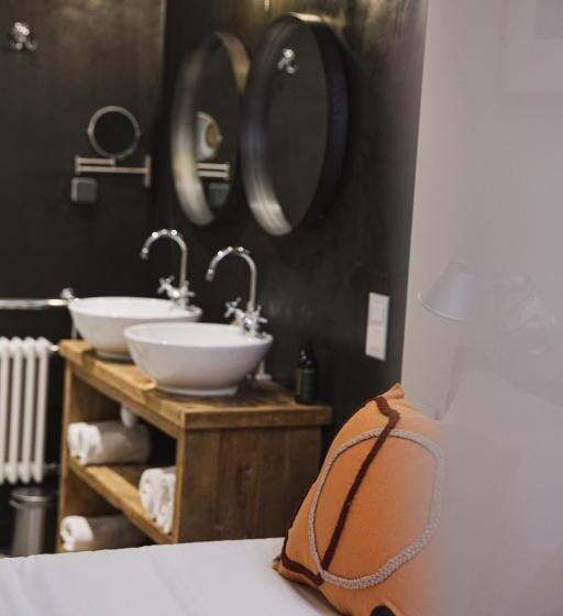 Апартаменты 1 Спальня, Suites The Marcel