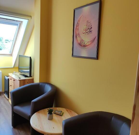 Номер Стандарт Индивидуальный, Miklós Fogadó és étterem