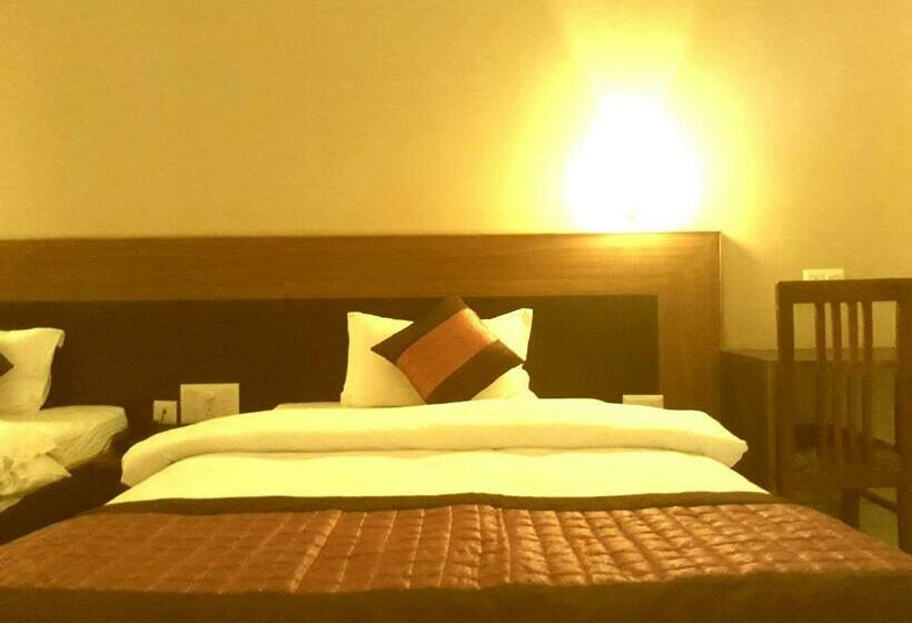 豪华房间, Abhilasha