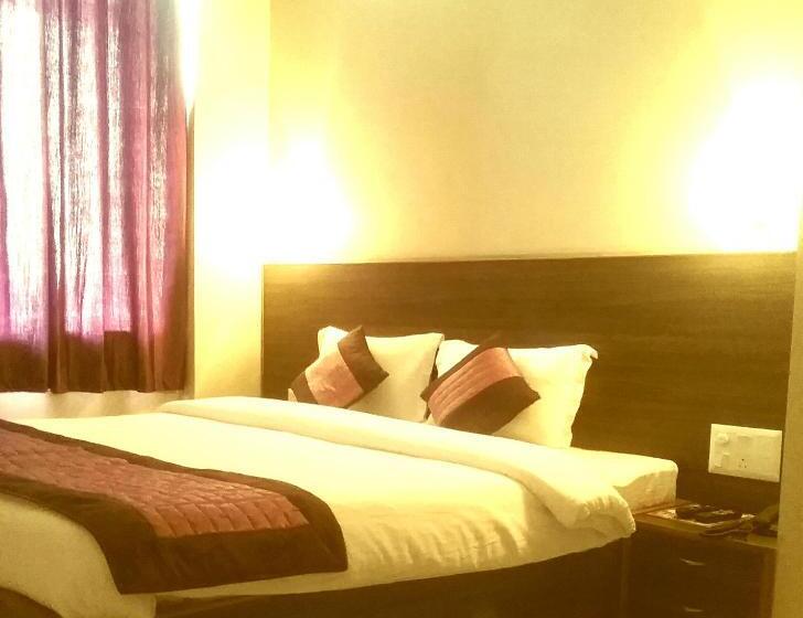 豪华房间, Abhilasha