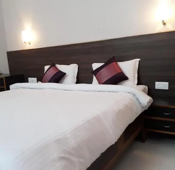 Habitació Familiar Deluxe, Abhilasha