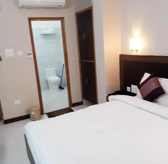 Habitació Familiar Deluxe, Abhilasha