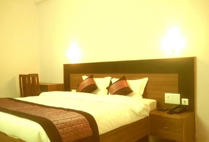 豪华家庭房间, Abhilasha