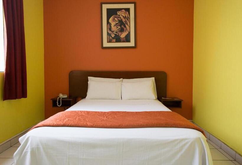 اتاق استاندارد, Hostal Jazmines