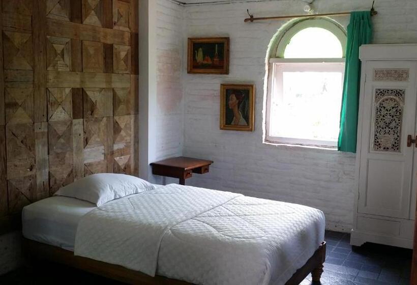 Tengerre Néző Családi Szoba, Villa Isabella Putri B&b