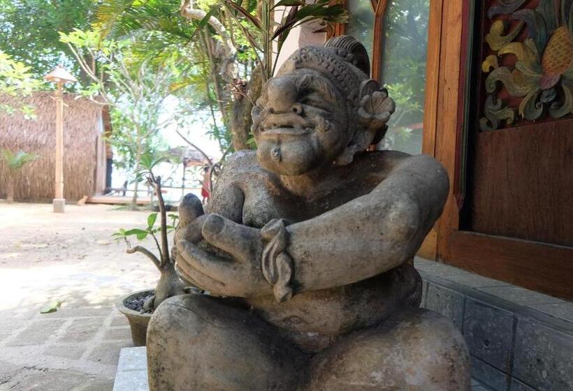 Standard Stúdió Szoba, Villa Isabella Putri B&b