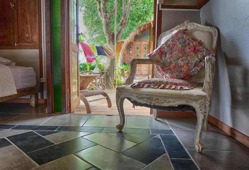 Standard Bungalow, Villa Isabella Putri B&b