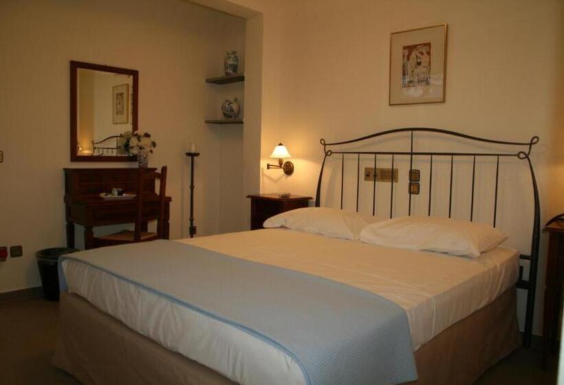带花园景观的标准三人间, Alexandros Hotel