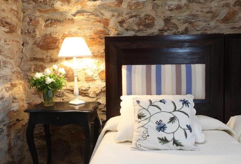 חדר סופריור, El Añadío