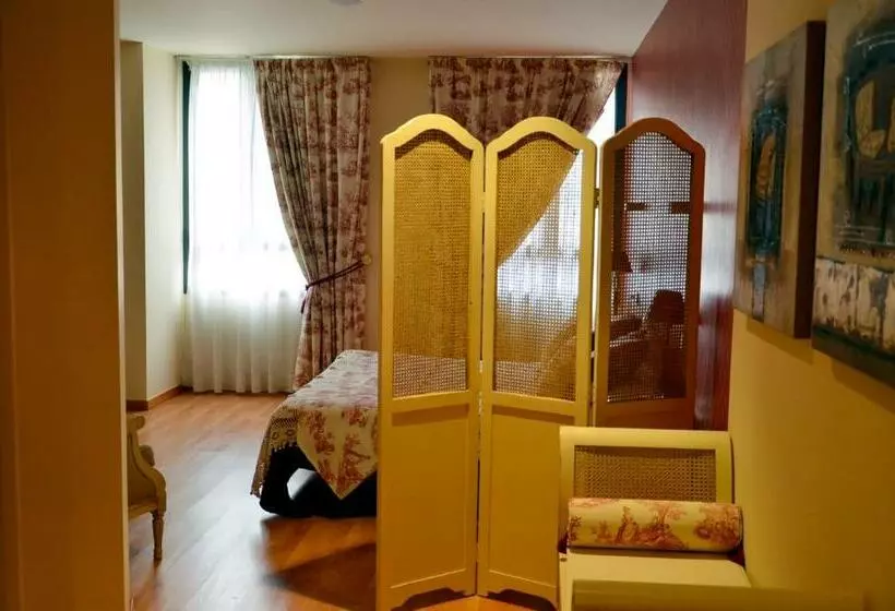 スイート, Hospedium Hotel Vittoria Colonna