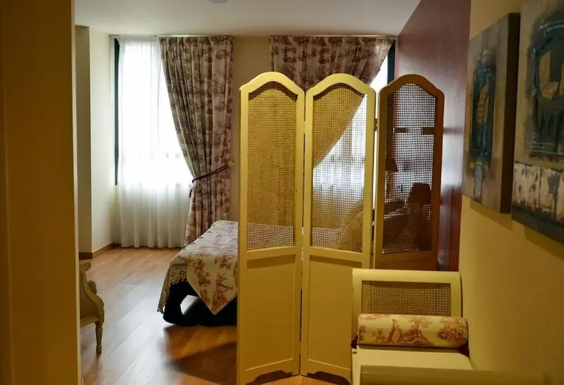 スイート, Hospedium Hotel Vittoria Colonna