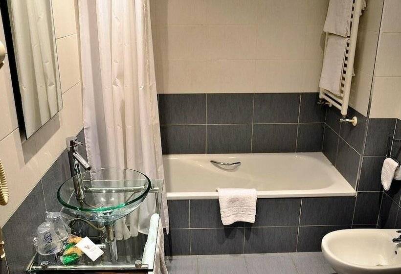 סוויטה, Hospedium Hotel Vittoria Colonna