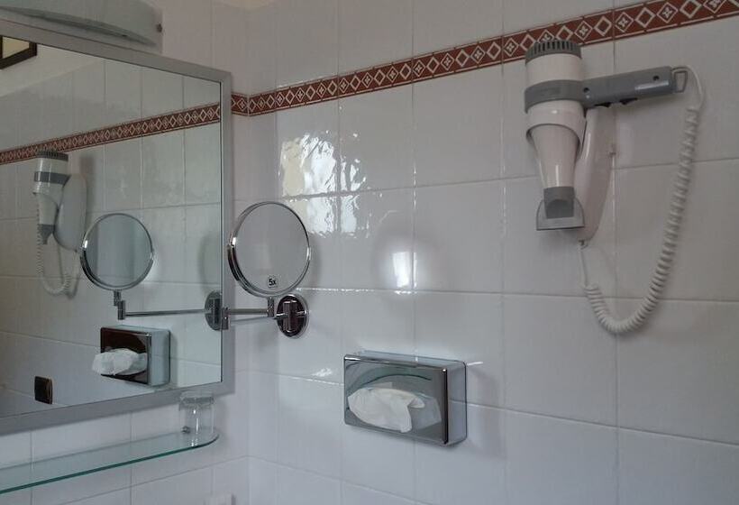 标准间, Al Terra Di Mare