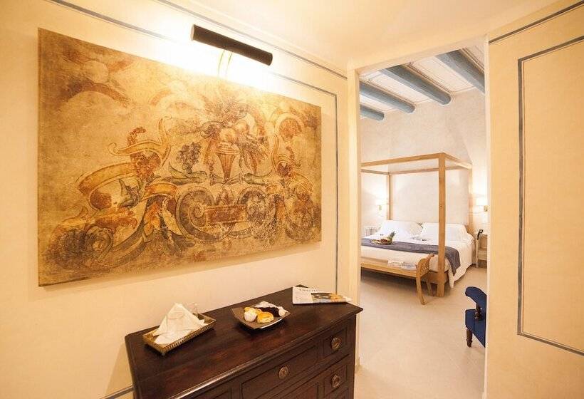 ジュニアスイート, Algila Ortigia Charme