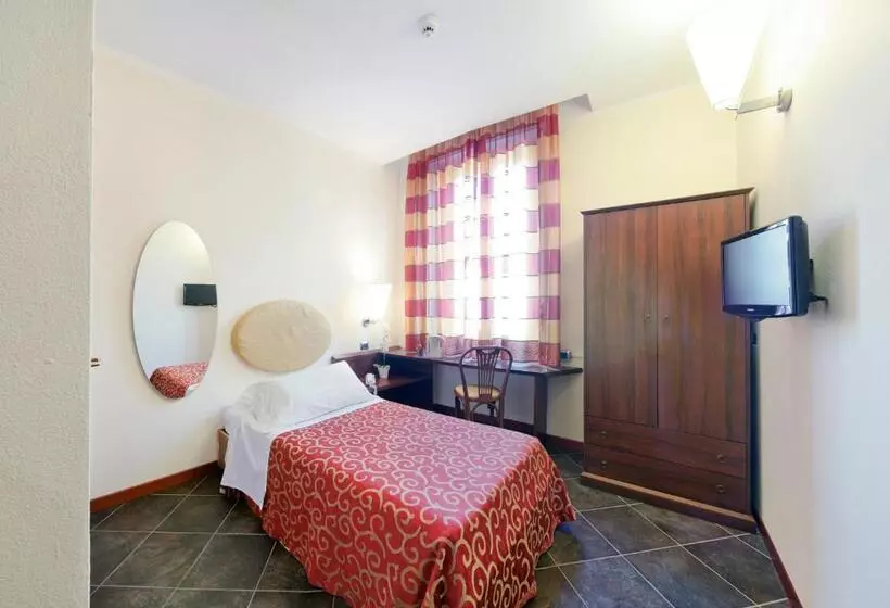 اتاق استاندارد یک نفره, Antico Albergo Madonna
