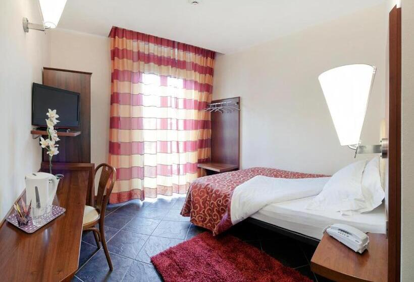 غرفة قياسية فردية, Antico Albergo Madonna