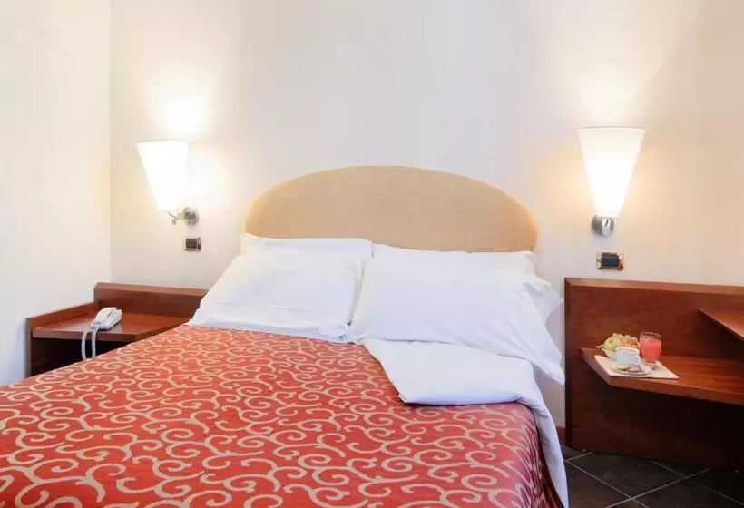 اتاق استاندارد سه نفره, Antico Albergo Madonna