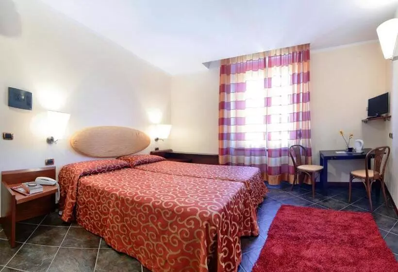اتاق استاندارد سه نفره, Antico Albergo Madonna