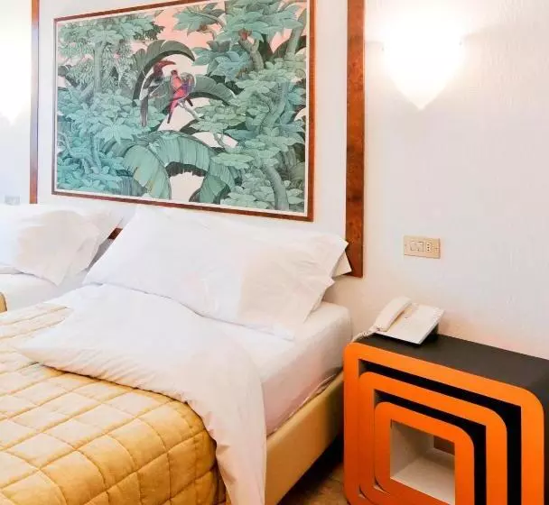 استودیو استاندارد با بالکن, Antico Albergo Madonna