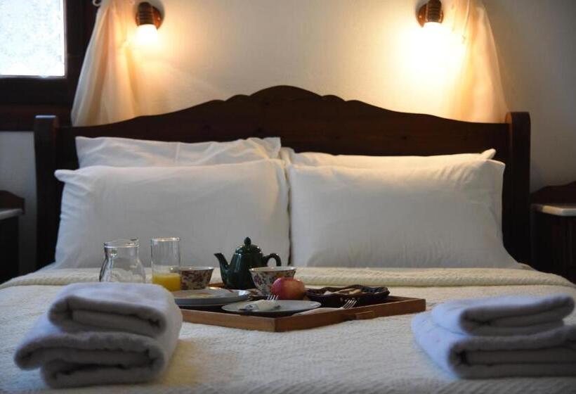 バルコニー付きスタンダードルーム, Archontiko Klitsa