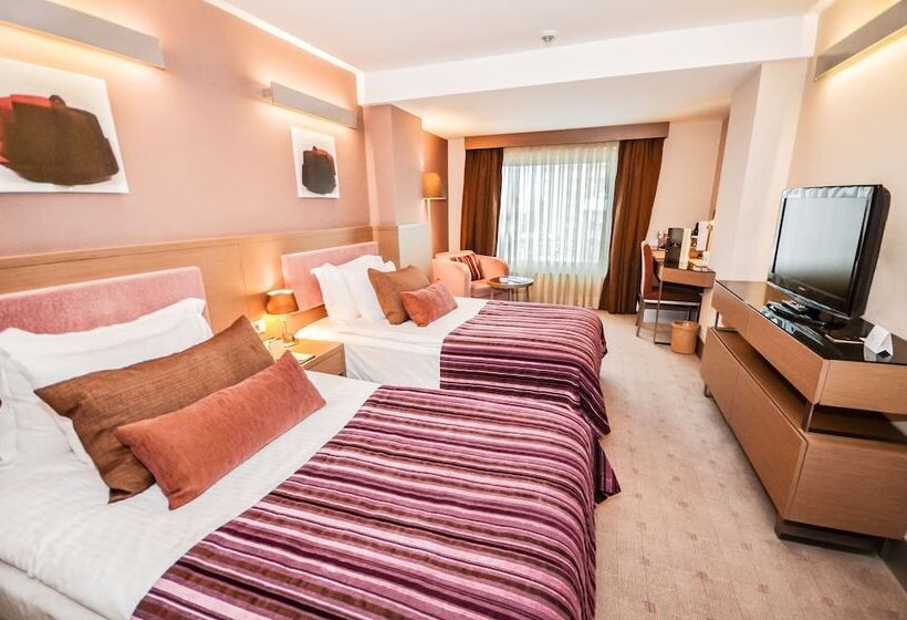 اتاق لوکس سه تخته, Avantgarde Urban Levent