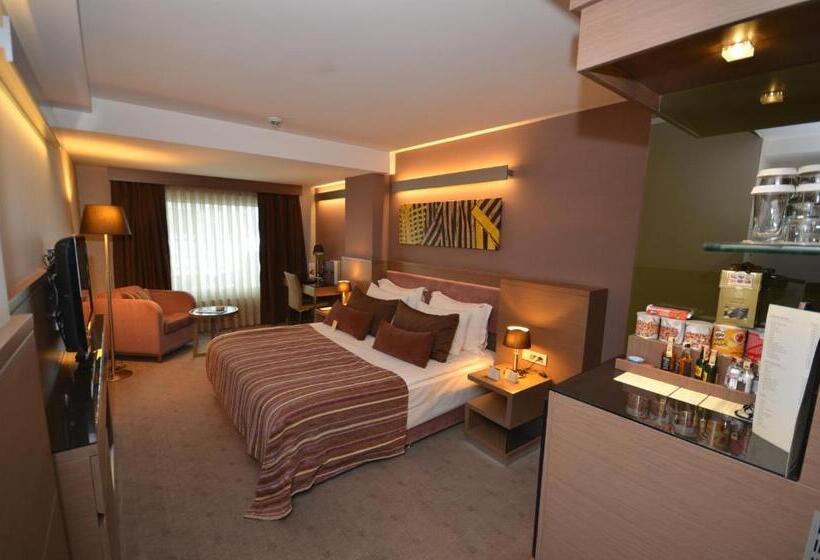 اتاق لوکس سه تخته, Avantgarde Urban Levent